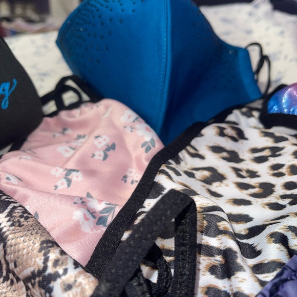 Colorful Patterned Face Masks Collection - Picture 8 of 8